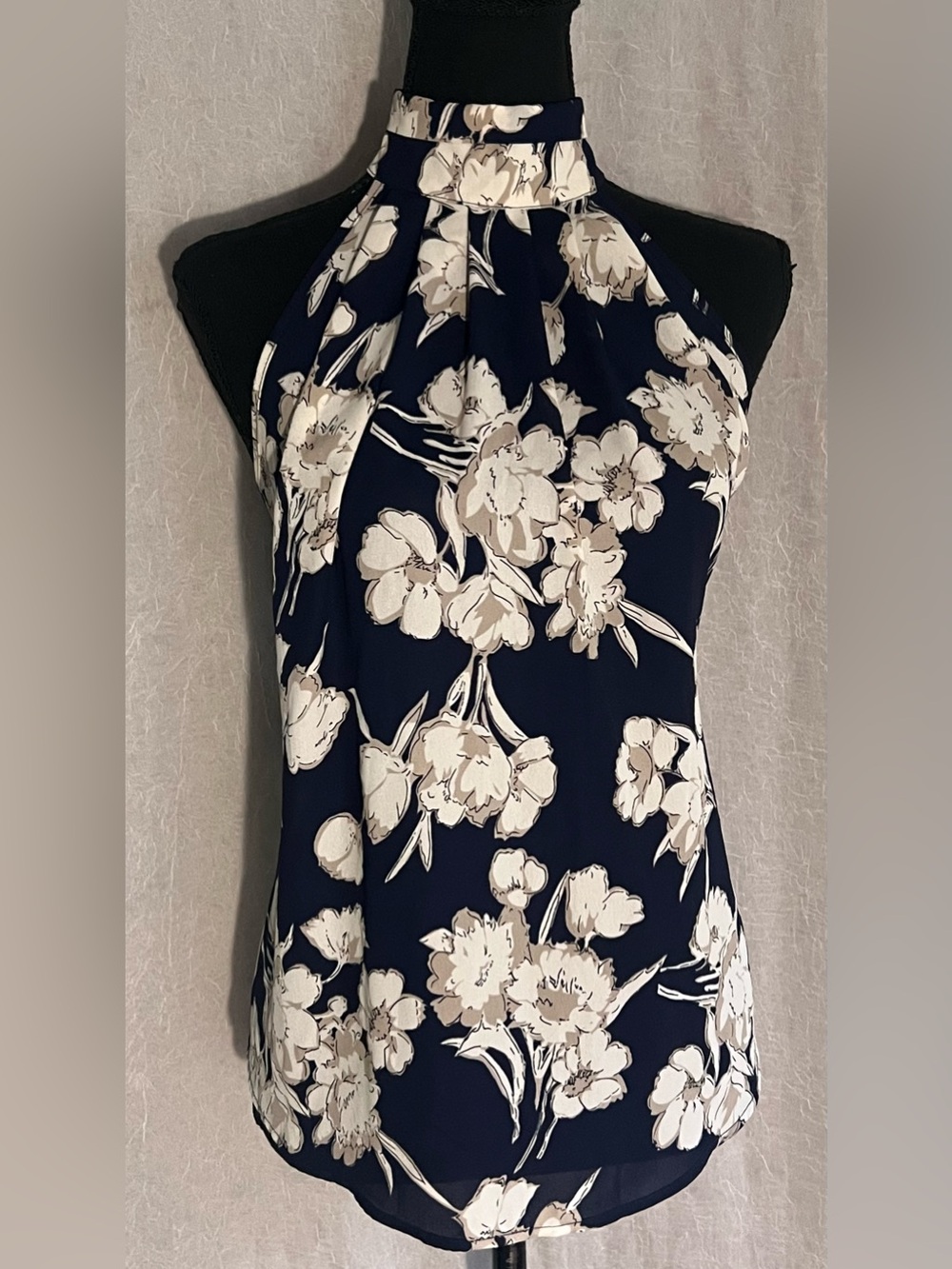 Sienna Sky Navy & Cream Floral Halter tank